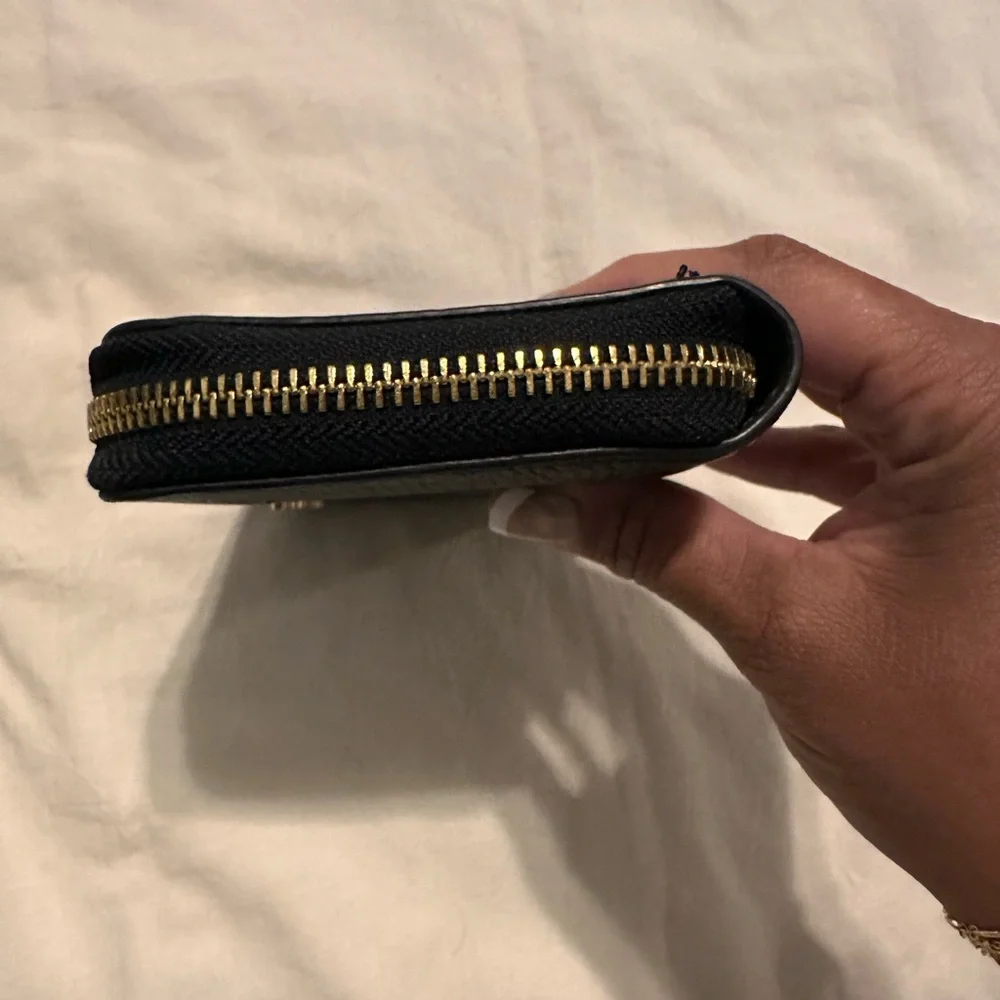 Michael Kors Pebbled Black Wallet - Picture 4 of 10